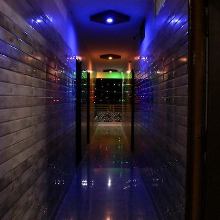 Sri Priya Lodge Dharmapuri Екстер'єр фото